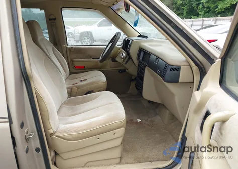 1992 Plymouth Grand Voyager Se from USA, damaged, VIN 1P4GH44R8NX139018